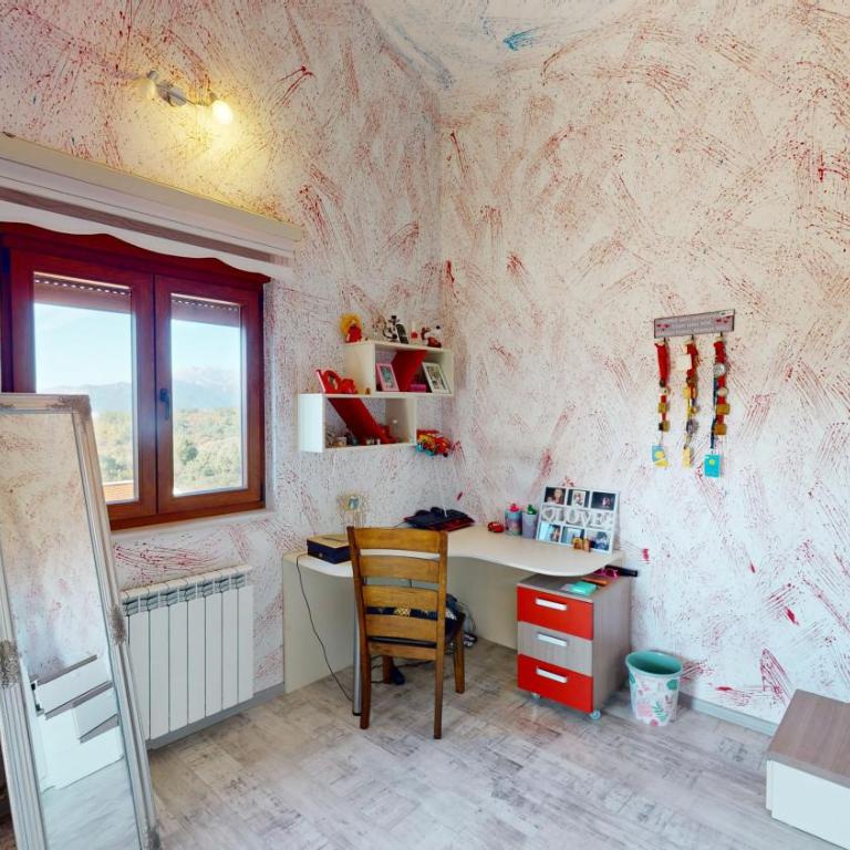 Sunny Villa in Kavac - Villa - 23