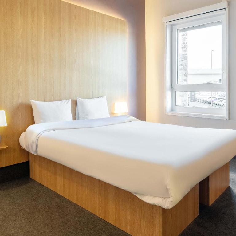 B&B HOTEL Limoges Centre Gare - Chambre Quadruple - 3