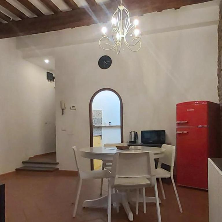 Borgo Allegri Apartment - Appartamento con 1 Camera da Letto - 60