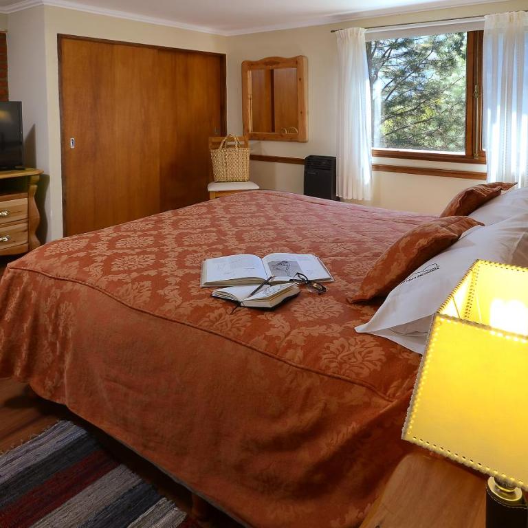 Villa Escondida - Two-Bedroom House - 3