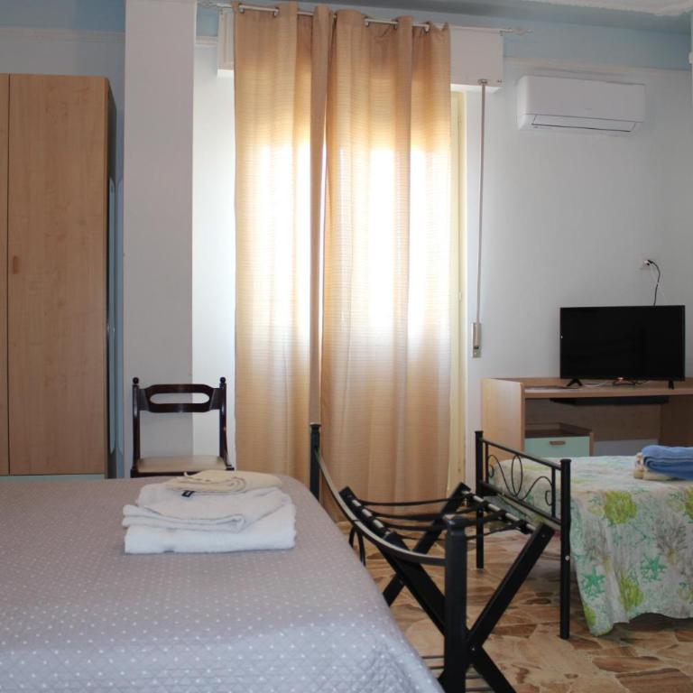 Alghero Budget 4u - Camera Quadrupla - 3