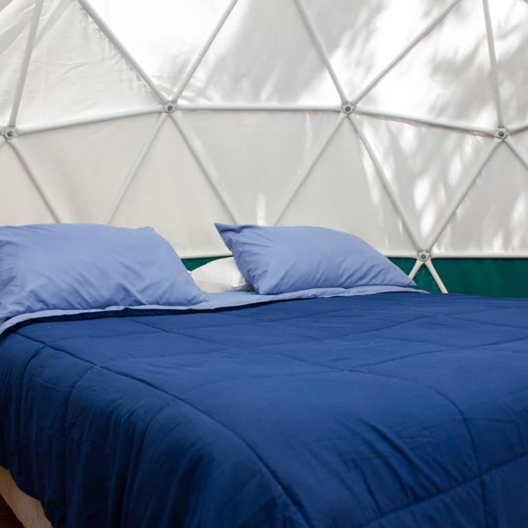Domos El Aura - Parque Nacional Los Alerces - Habitación Doble con baño compartido - 1 o 2 camas - 6