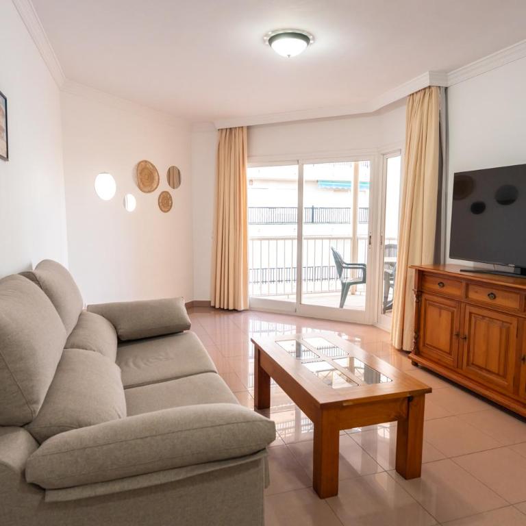 Apartamentos Solset Nerja - Apartamento con terraza - 1