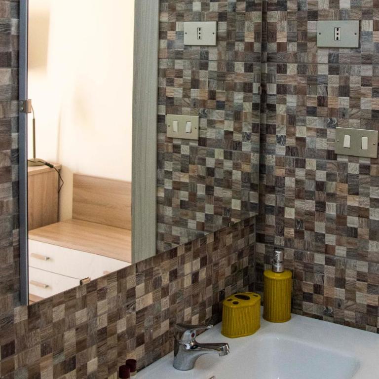 Blu Mare Lampedusa Bed And Breakfast - Camera Matrimoniale Deluxe - 4
