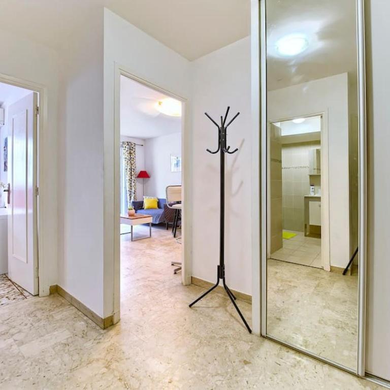 Superbe Appartement Près de la Gare-Clim-Wifi-Espace dedié au Travail - Appartement 2 Chambres - 4