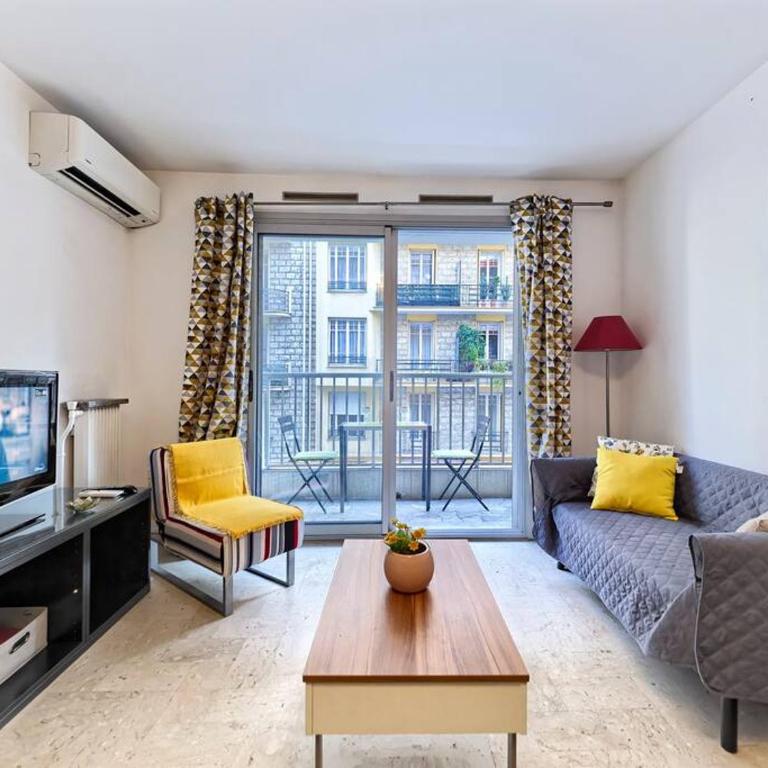 Superbe Appartement Près de la Gare-Clim-Wifi-Espace dedié au Travail - Appartement 2 Chambres - 3