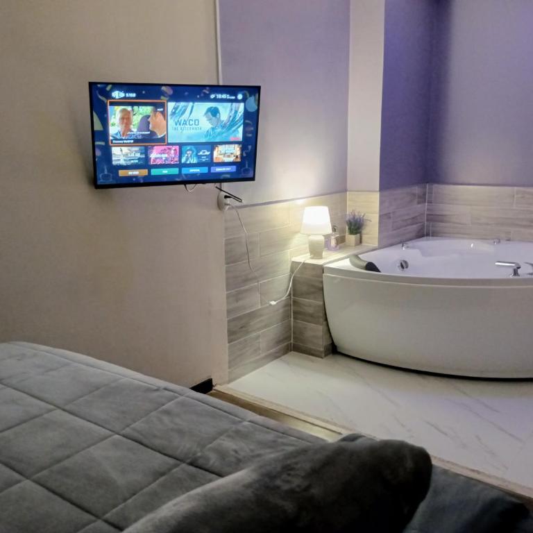 Departamento Grande con Jacuzzi - Apartamento - 19