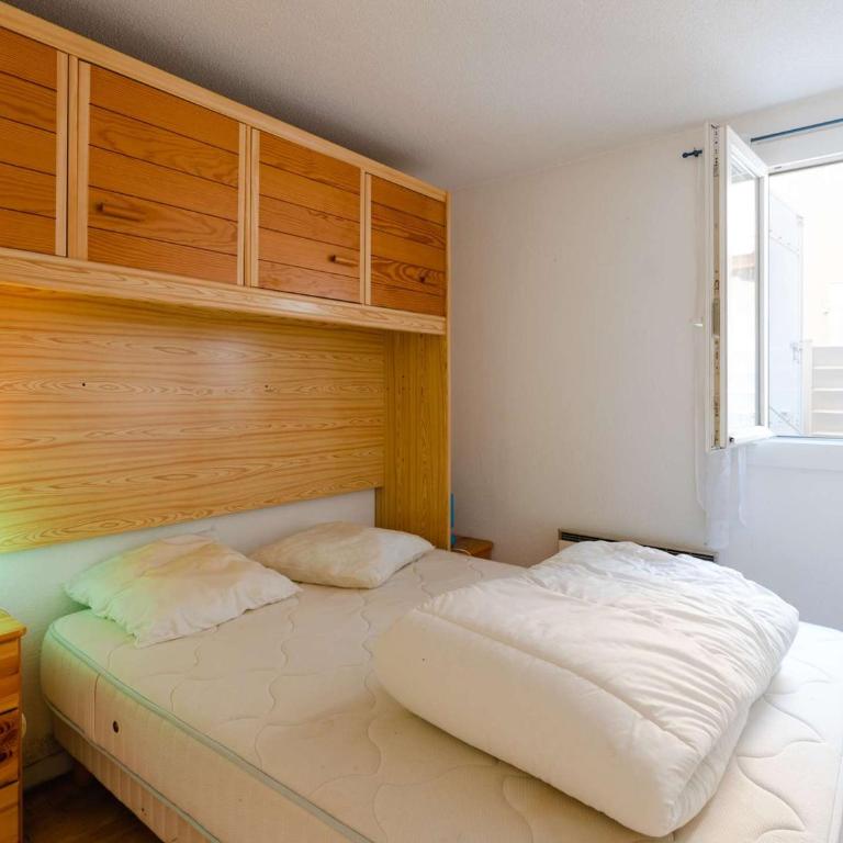 Pavillon climatisé 2 chambres et mezzanine avec Wifi à Gruissan - FR-1-409-205 - Villa - 7