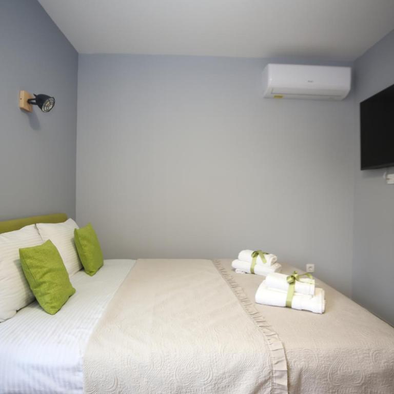 RomAntica Apartments - Standard Studio - 9