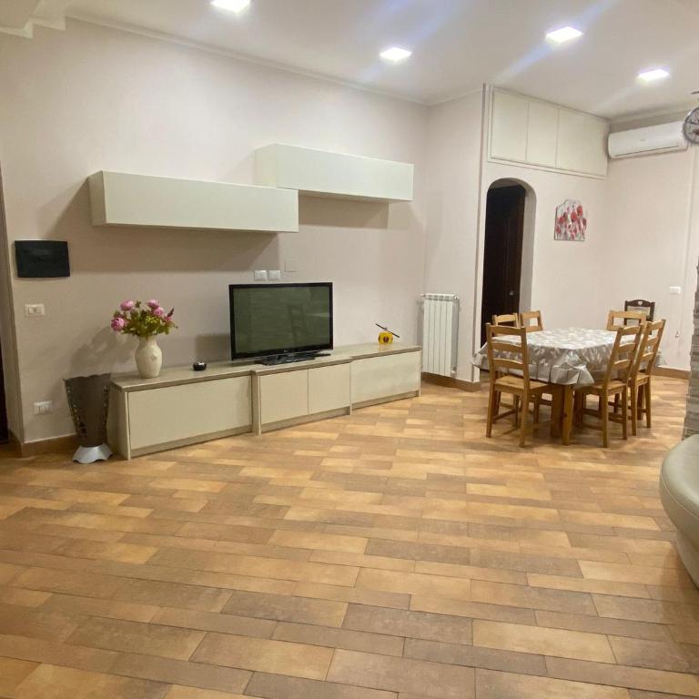 Domus Melius - Appartamento con 2 Camere da Letto - 5