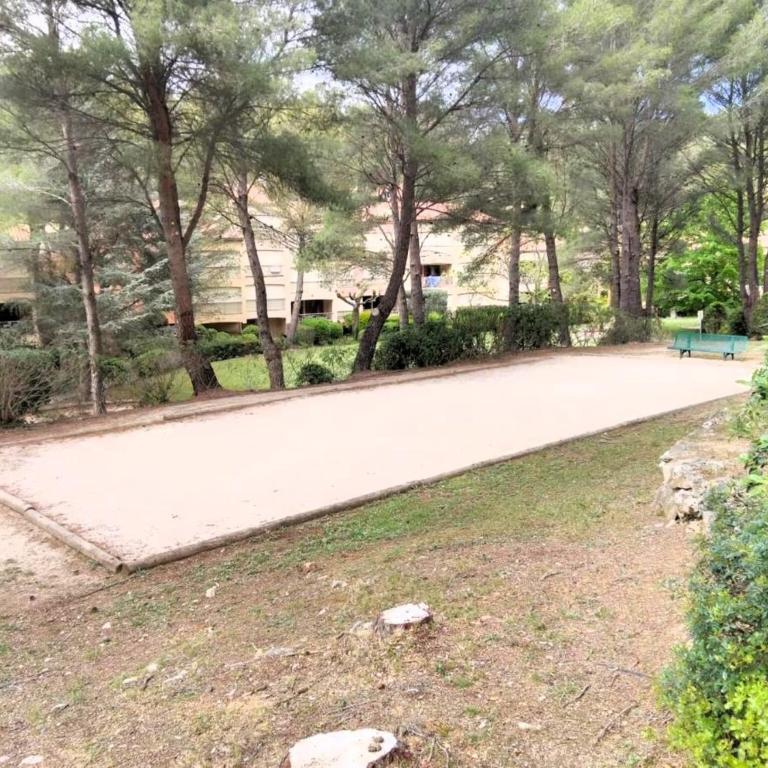 T2 avec piscine et accès privé à la mer - Appartement 1 Chambre - 11