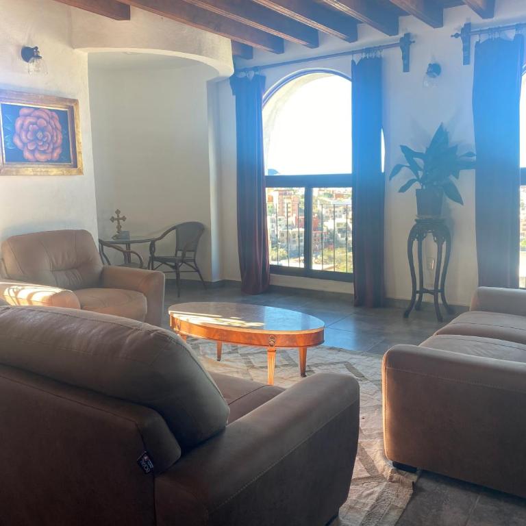 Castillo De La Santa Cruz - Two-Bedroom Apartment - 3