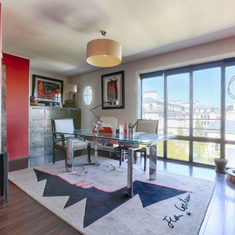 Stylish Duplex very near Disneyland Paris with Parking 2-8 Guests - Two-Bedroom Apartment - 4