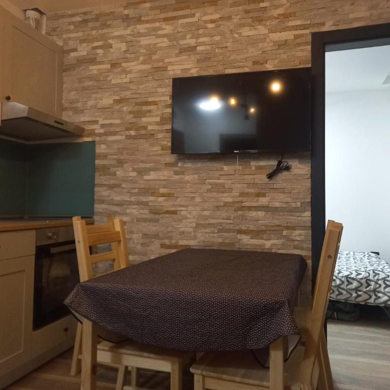 SKYLUX apartments 7 - One-Bedroom Apartment - 7