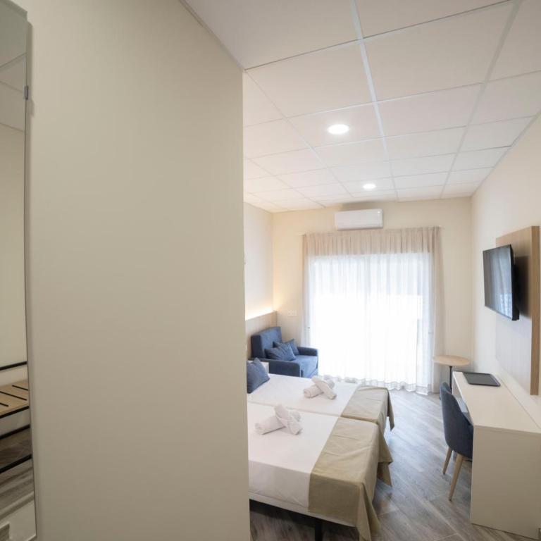 Hostal Altea Karma - Habitación Doble con terraza - 8