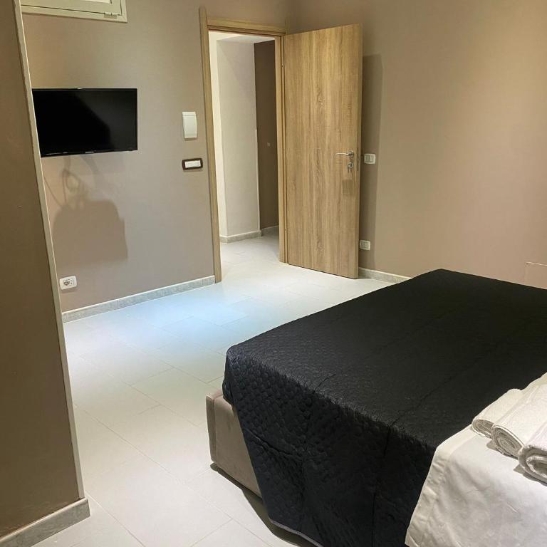 Melody Rooms Siracusa - Double Room with Private External Bathroom - 14