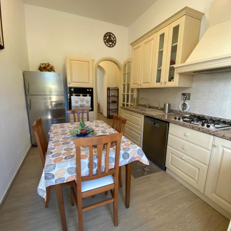 La tenuta di Eva - Two-Bedroom Apartment - 49