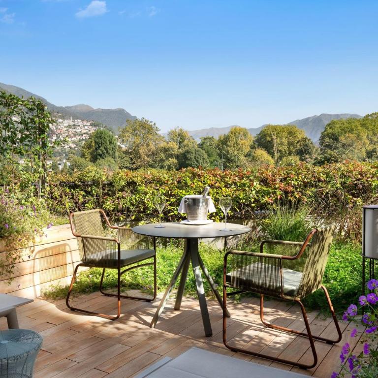 Sheraton Lake Como Hotel - Camera King Deluxe con Balcone - 8