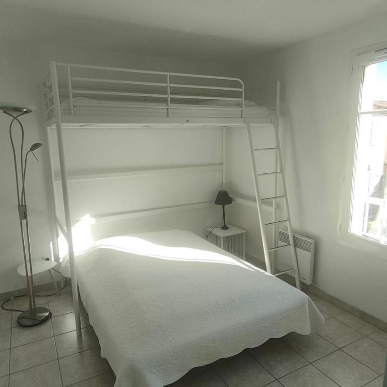Villa à deux pas de la cité médiévale dans une résidence très calme - Haus mit 2 Schlafzimmern - 13