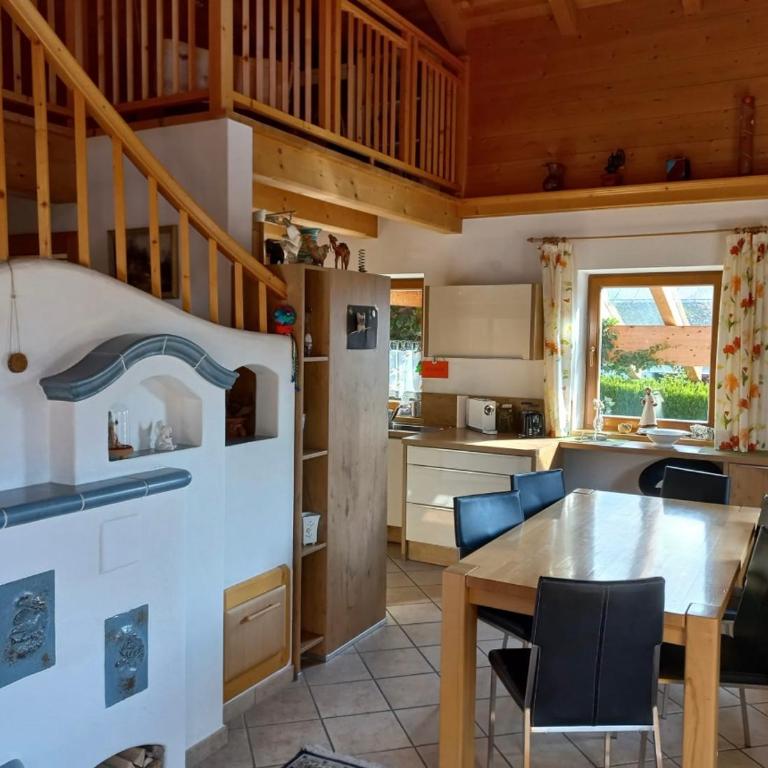 Haus Rosa - Gemütliches Holzhaus mit Sauna und Kamin - Apartment mit 3 Schlafzimmern - 3