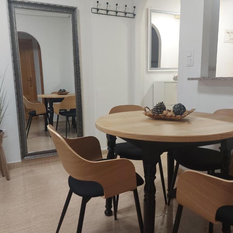 Linmarko apartamento en centro de Torrevieja - Apartamento de 2 dormitorios - 1