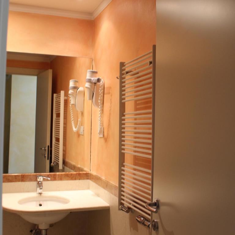 Club Hotel - Camera Matrimoniale - 3