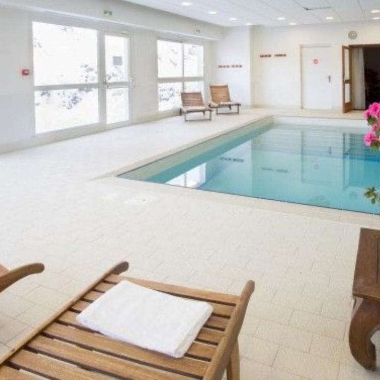 Appartement 4 personnes avec piscine intérieure - One-Bedroom Apartment - 2