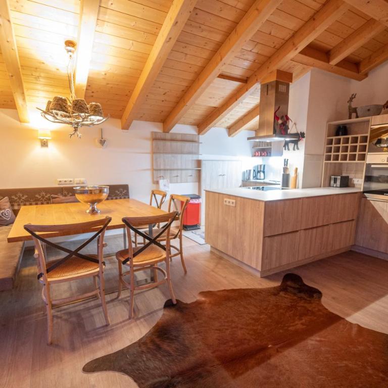 All Seasons Lodge by All in One Apartments - Penthouse Apartment mit Balkon und Bergblick - 10