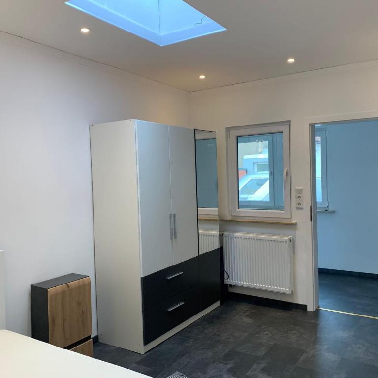 Schlafzimmer Nr2 Heidingsfeld Würzburg - Apartment mit 1 Schlafzimmer - 2