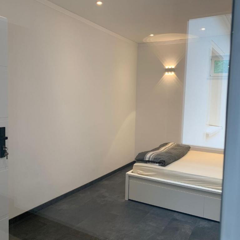 Schlafzimmer Nr2 Heidingsfeld Würzburg - Apartment mit 1 Schlafzimmer - 3