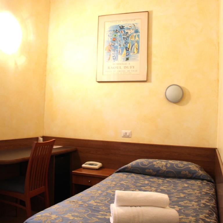 Club Hotel - Camera Singola - 6