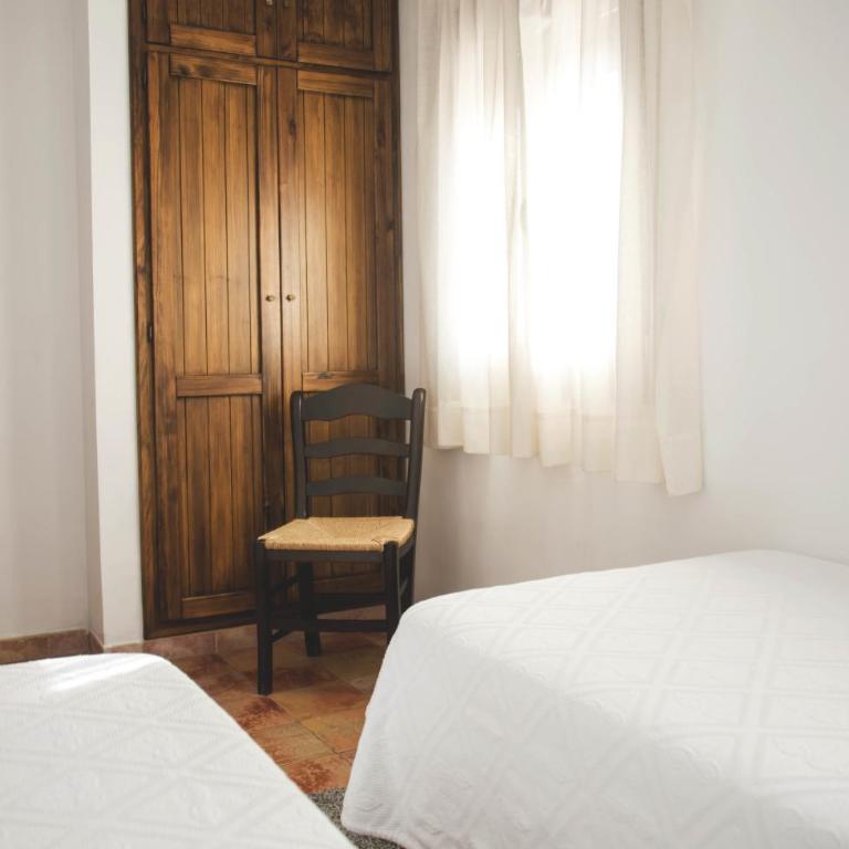 Apartamentos Montesclaros - One-Bedroom Apartment - 1