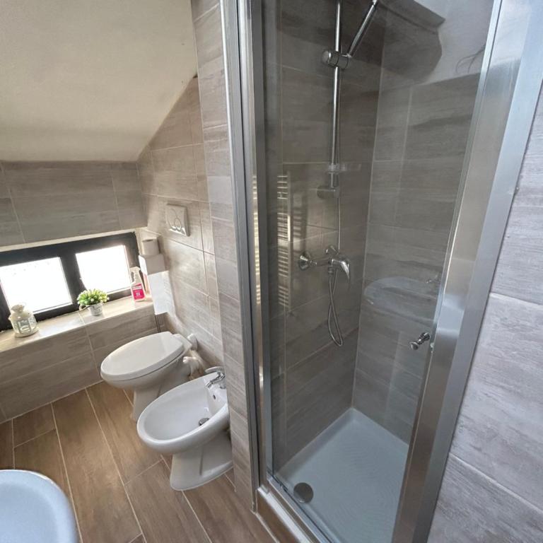La Magnolia - House - Double Room with Shared Bathroom - Attic - 1