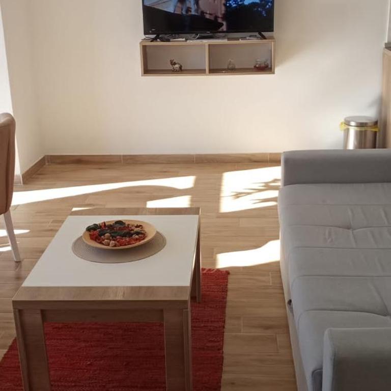 Dvori E11 Hilltop - Apartment with Mountain View - 20