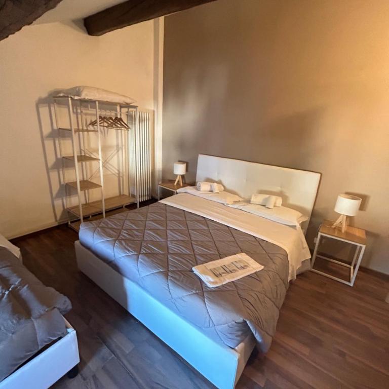 La Magnolia - House - Triple Room with Private External Bathroom - Attic - 3