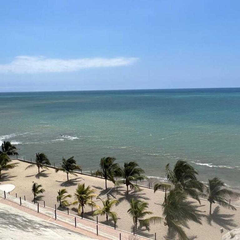 Luxury apartment on a beach front building, Manta. - One-Bedroom Apartment - 3