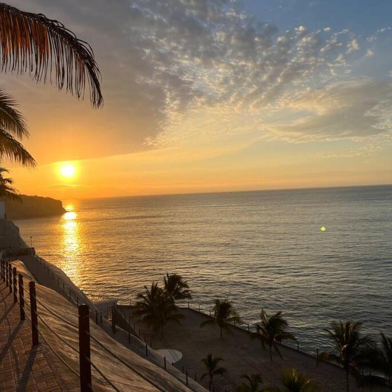 Luxury apartment on a beach front building, Manta. - One-Bedroom Apartment - 9