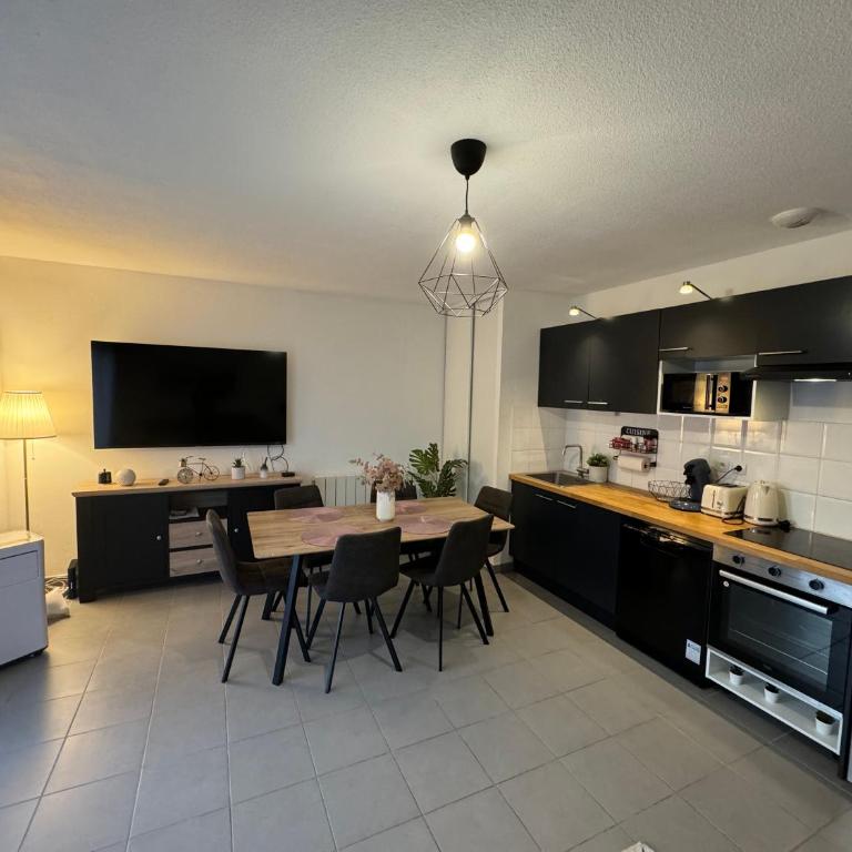 Cosy Appart T3 au pied du métro et commerces - Appartamento con 2 Camere da Letto - 3