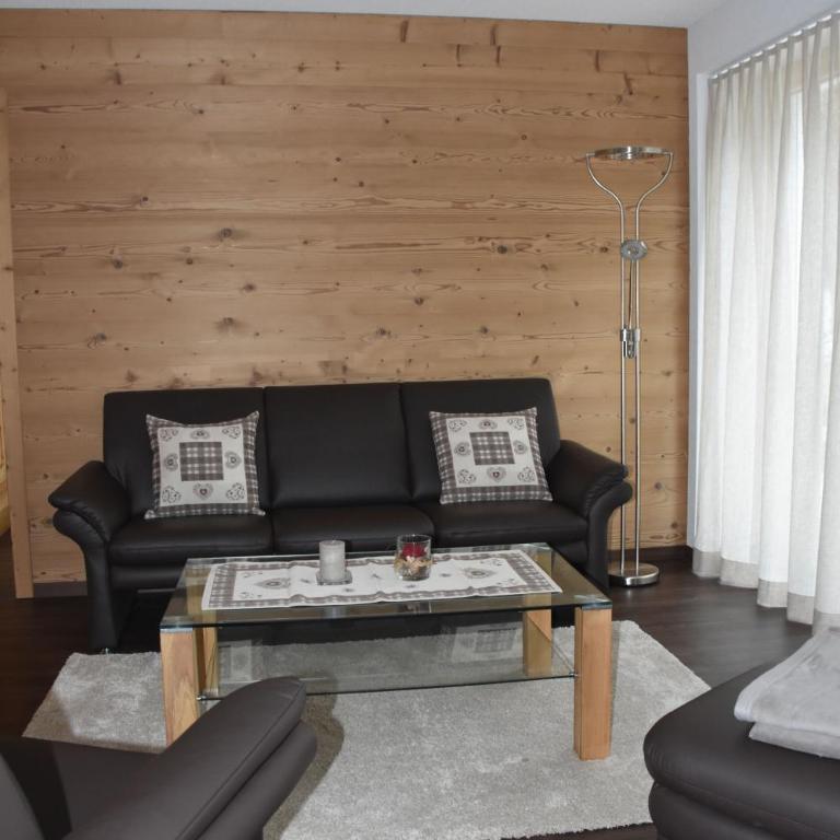FERIENWOHNUNGEN Chalet Hohturnen - Apartment mit 2 Schlafzimmern und Terrasse - 21