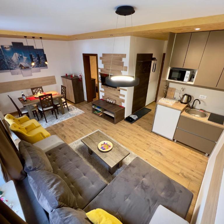 Apartmani Vidatela Kopaonik - Quadruple Room with Terrace - 4