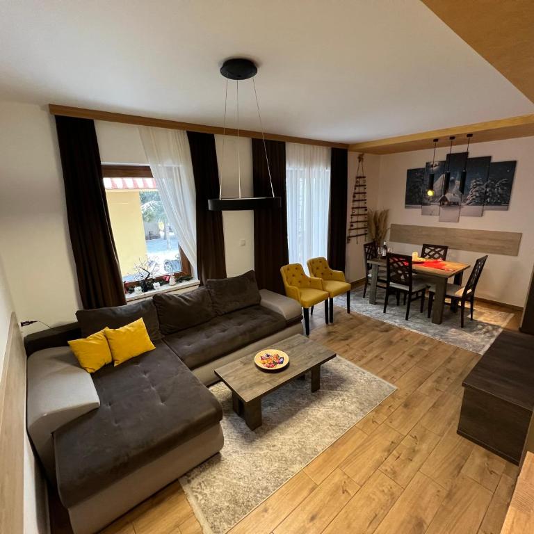 Apartmani Vidatela Kopaonik - Quadruple Room with Terrace - 16