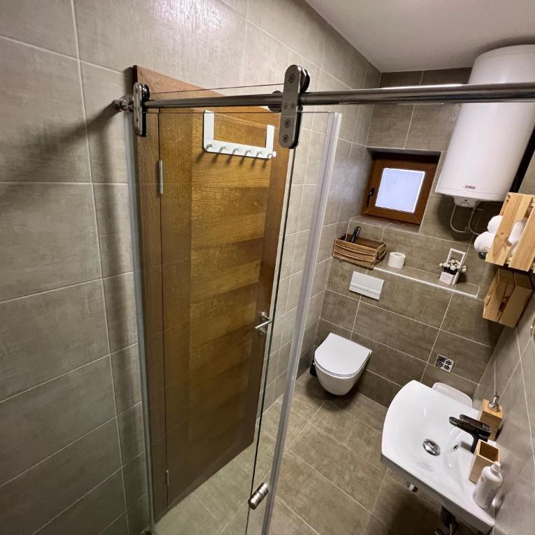 Apartmani Vidatela Kopaonik - Quadruple Room with Terrace - 10