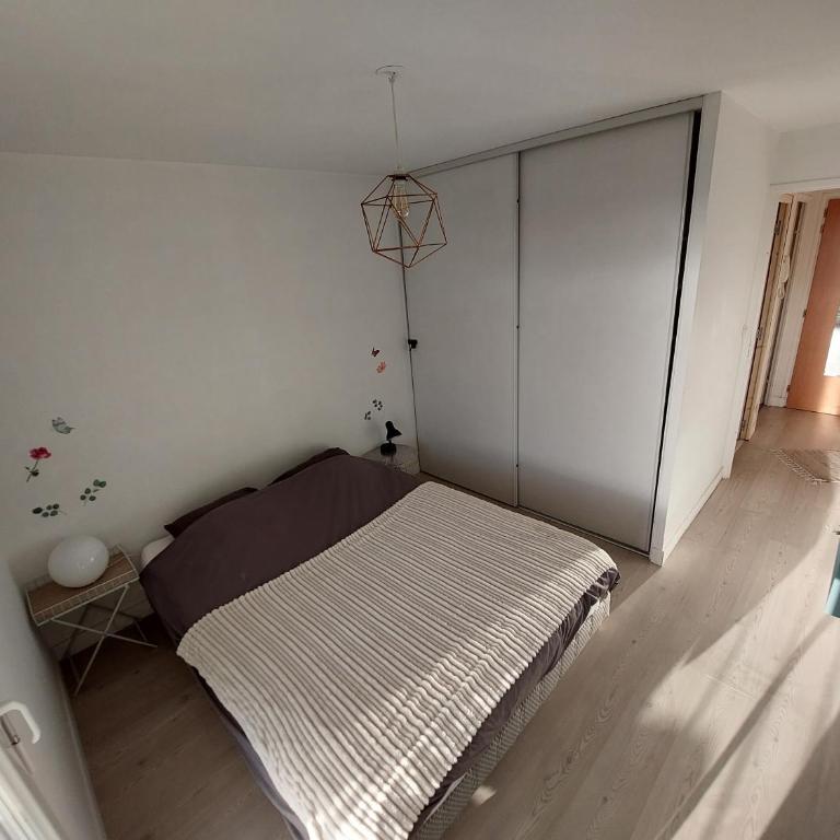 Rouen : Vue panoramique sur la seine avec parking - Appartement avec Balcon - 8