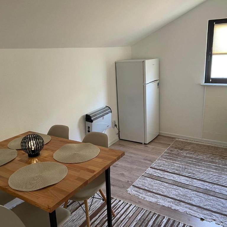 Hills Holiday House - Two-Bedroom Townhouse - 26