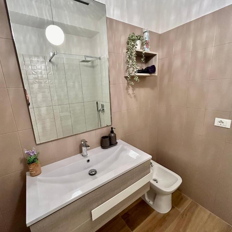 Residenza D'Annunzio - Appartamento con 2 Camere da Letto - 2