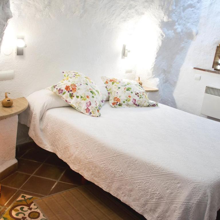 Apartamentos Montesclaros - Cave House (2 Adults) - 3