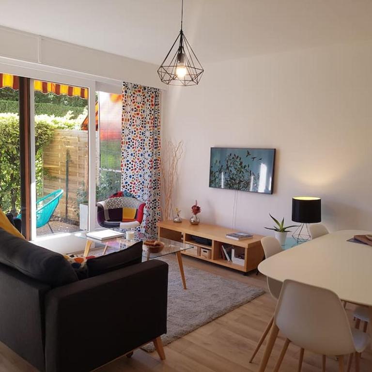 le Nid des Cèdres, voisin des Thermes et du centre - One-Bedroom Apartment - 10