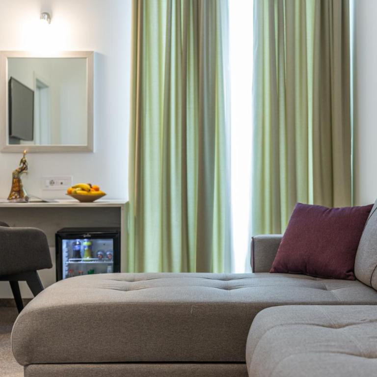 Hotel Fontana Vrnjačka Banja - Porodični Apartman Tipa "Suite" - 1