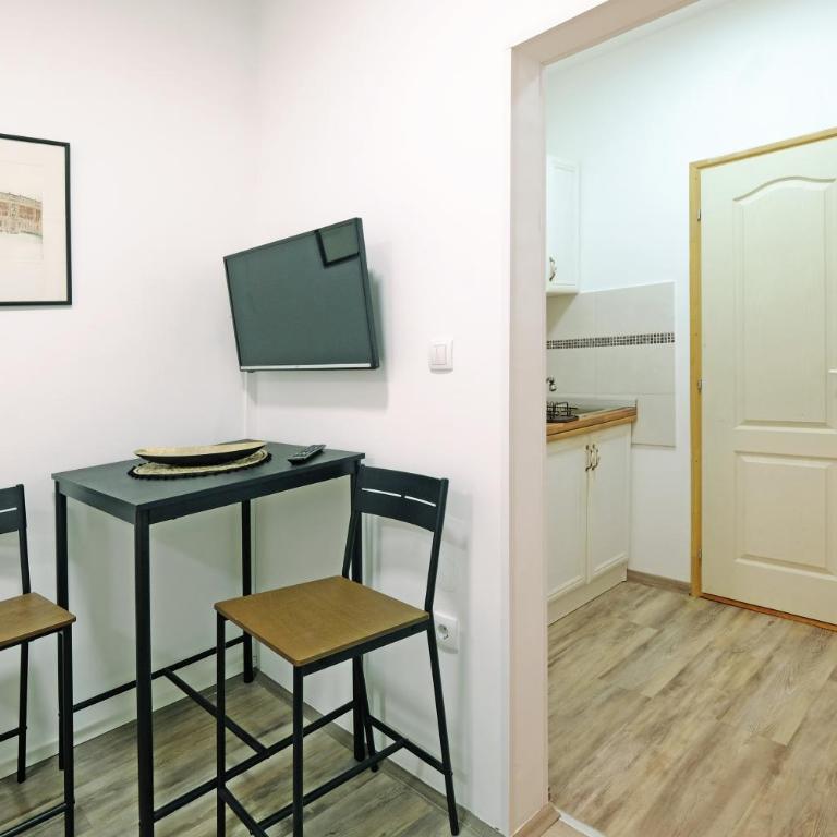 Apartment Paradise Nice Home - Studio - 4