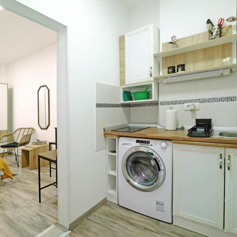 Apartment Paradise Nice Home - Studio - 14